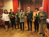 Dank an den alten Vorstand: v.l. Kirsten Dassow, Birgit Toboldt, Siegfried Büttner, Brigitte Bantin, Wolfgang Wossidlo, Jutta Langhans und Ehrenmitglied Otto Ringel